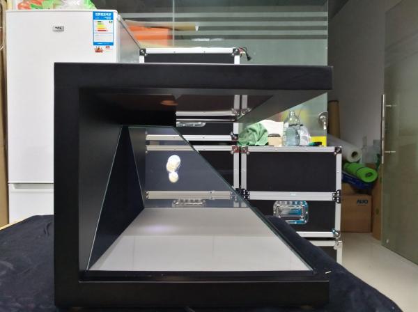 HD 1080P 32 Inch 3D Advertising Holographic Pyramid Diy For Watches, Toys