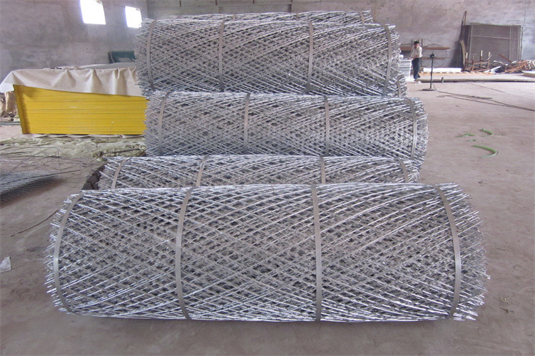 Diamond Opening Mesh Type Razor Wire Mesh Sheet 1.8 X 6m For Security