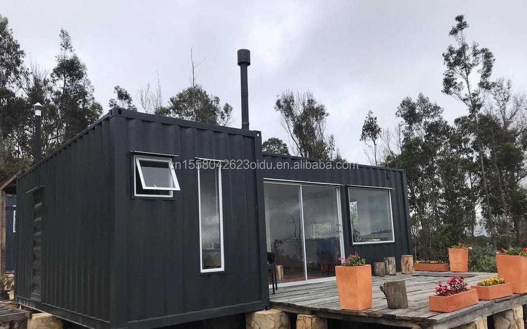Aluminum Alloy Windows and Modern Design Style within 20ft Luxury 2-Bedroom Prefabricated Container Resort Hotel