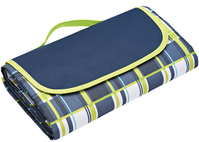Convenient Fold Up Picnic Blanket Waterproof Beach Mat With Peva Backing