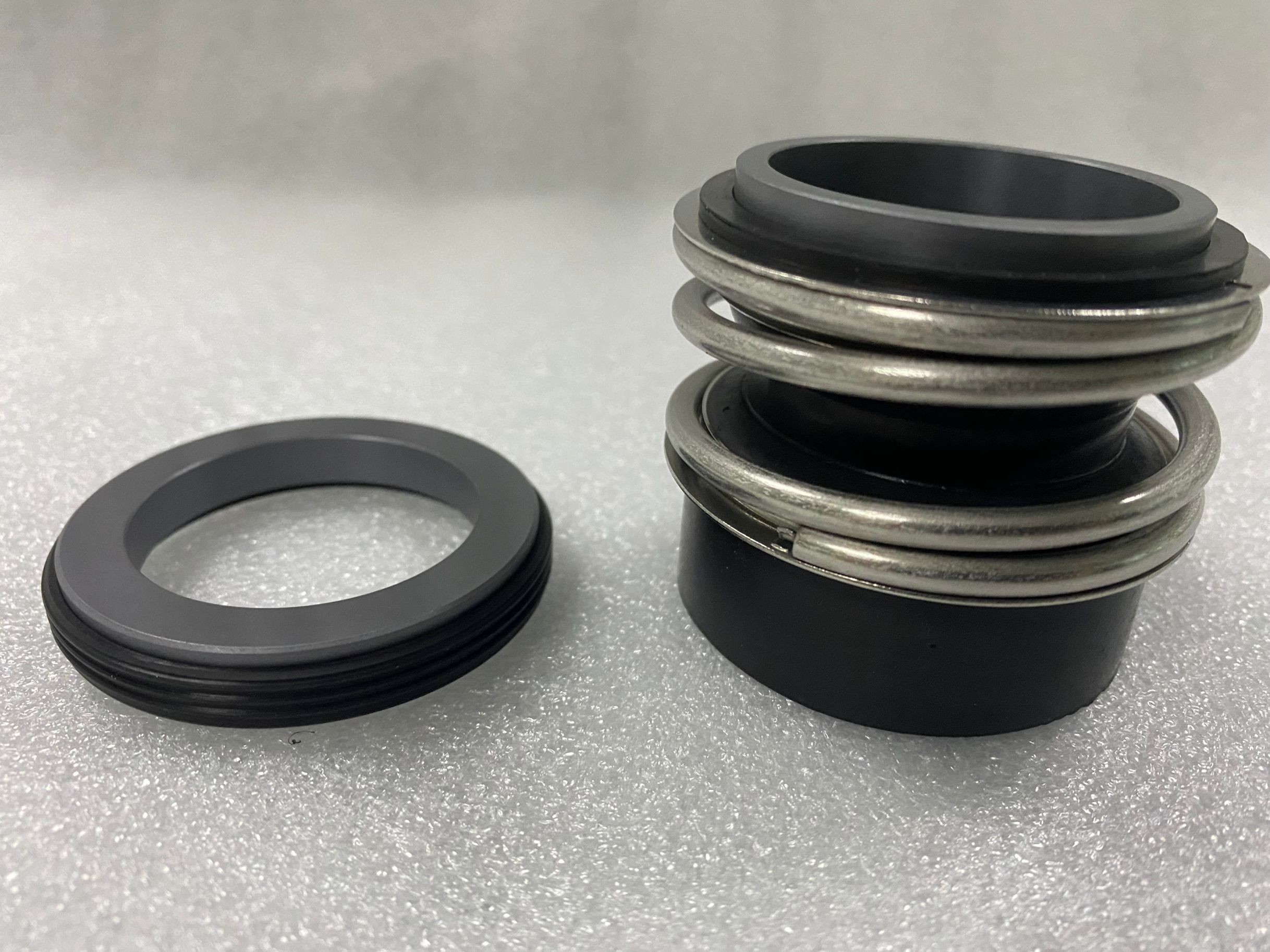Water Pump Mechanical Seal Burgmann MG13 With G60 Silicon Carbide Vton