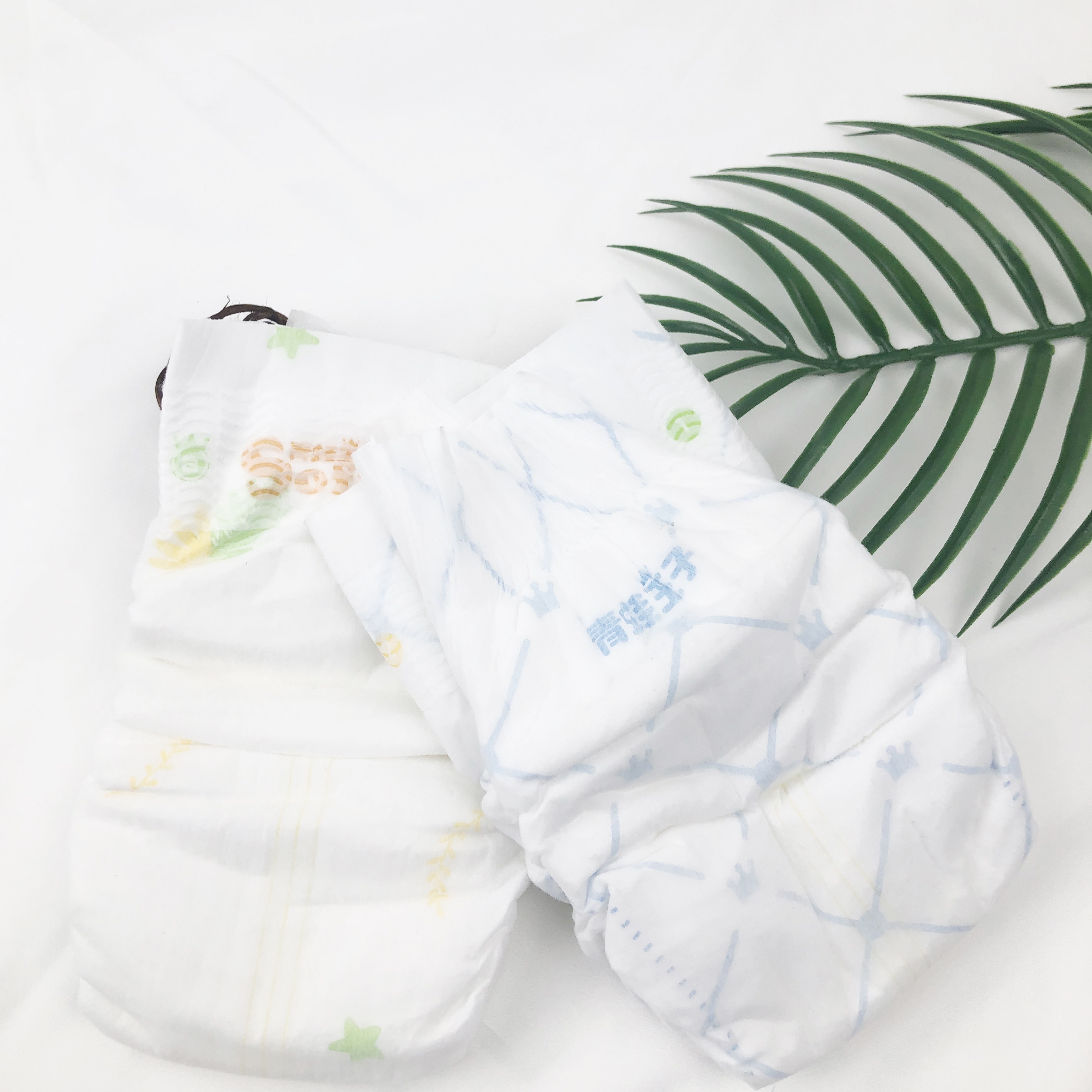 Three-Dimensional Protection Disposable Baby Diapers Large Ring Waist Elastic Sheet
