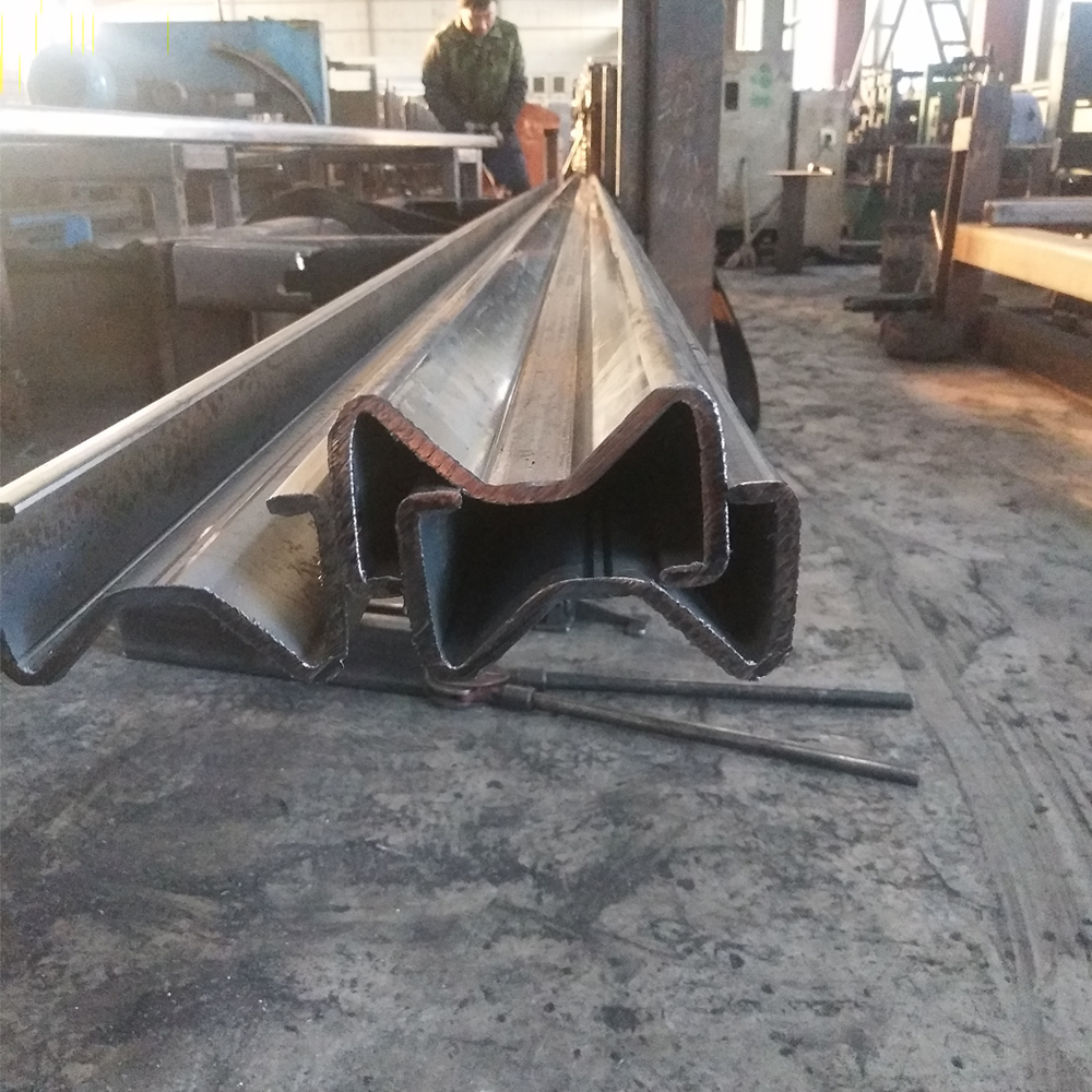 Galvanized Powder Coated W Beam Guardrail Sigma Post for Road Traffic Safety