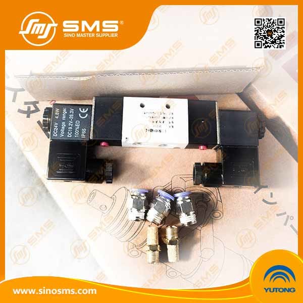 Original YUTONG Door Pump Solenoid Valve 3749-00007 15*8*4CM