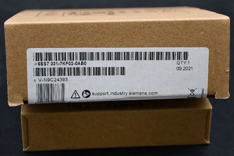 Siemens PLC I/O Module for use with SIMATIC S7-300 Series, 125 x 40 x 120 mm, Analogue, GRT1, 24 V dc, SIMATIC