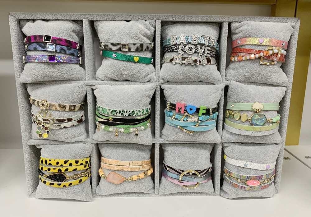 Shiny Silver Women'S Beaded Bracelet Set 0.7mm stretch With Shell And Hematite