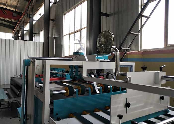 2800mm Semi Auto Carton Box Folder Gluer Machine 2200w For Pizza Box