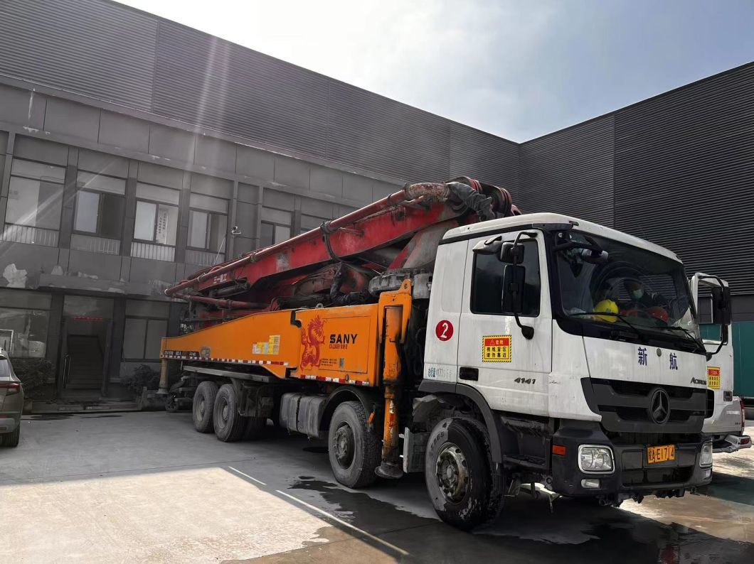 China&prime;s Top Brand 56m Concrete Pump Truck, The Price Is Preferential