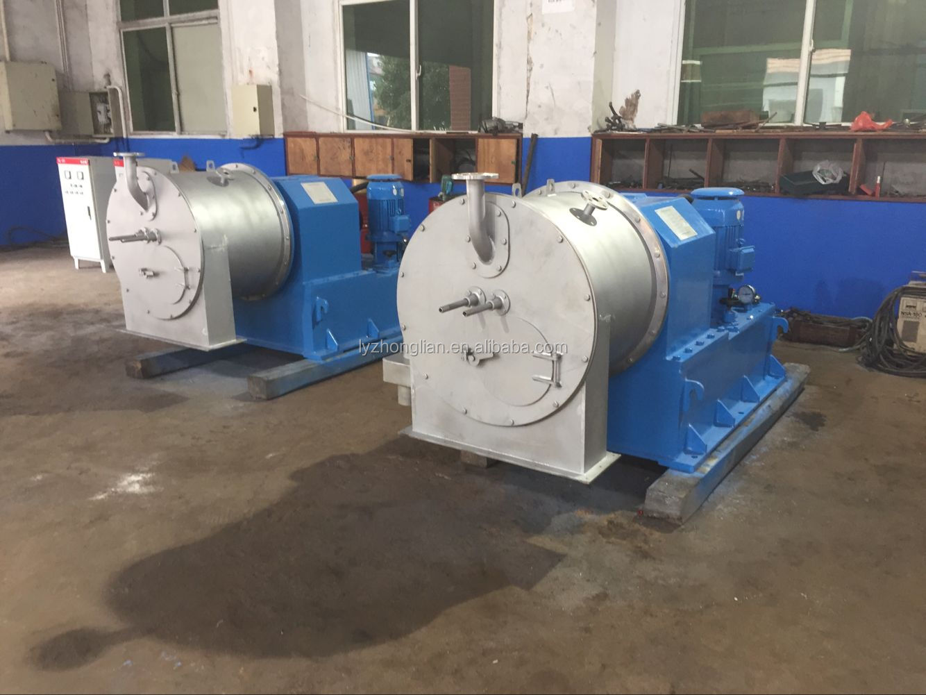SS316l automatic continuous HR1200 two stage filtration centrifugal pusher centrifuge for salt