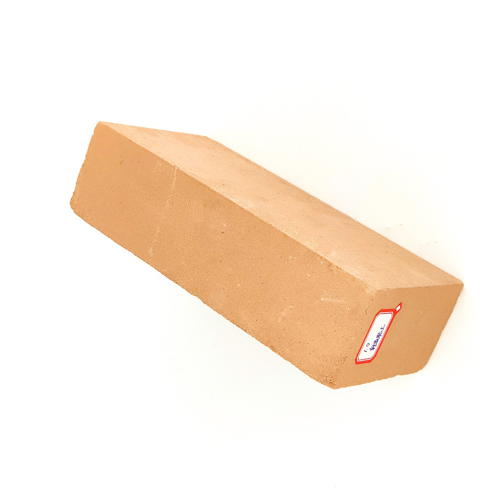 Lightweight 0.6-1.0 Density Fireclay Insulation Brick for Temperature Ceramic Furnace