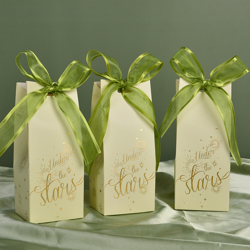 Small Guests Candy Wedding Favor Gift Boxes With Ribbons Personalised