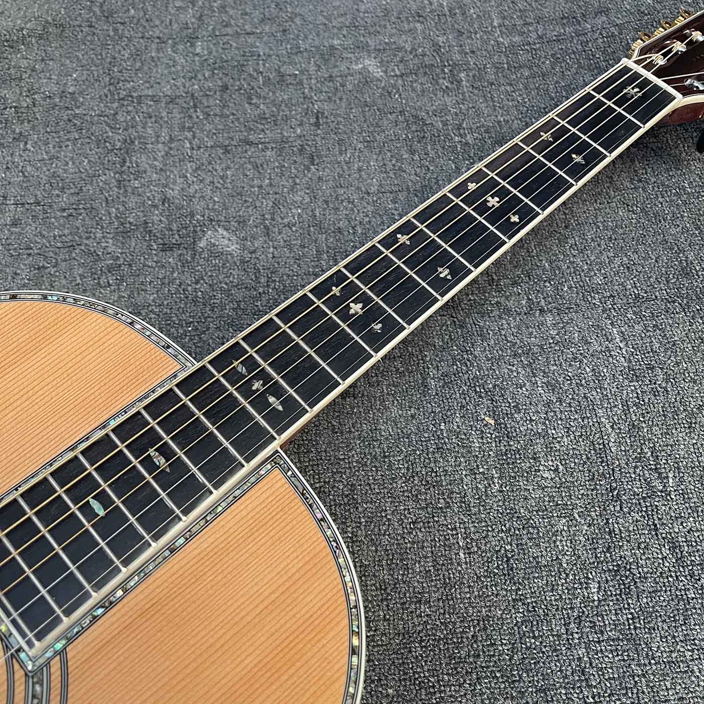 Solid Cedar Top OOO Body Ebony Fingerboard Classic Folk Acoustic Guitar with 43mm Nut Width Abalone Binding Slotted Headstock