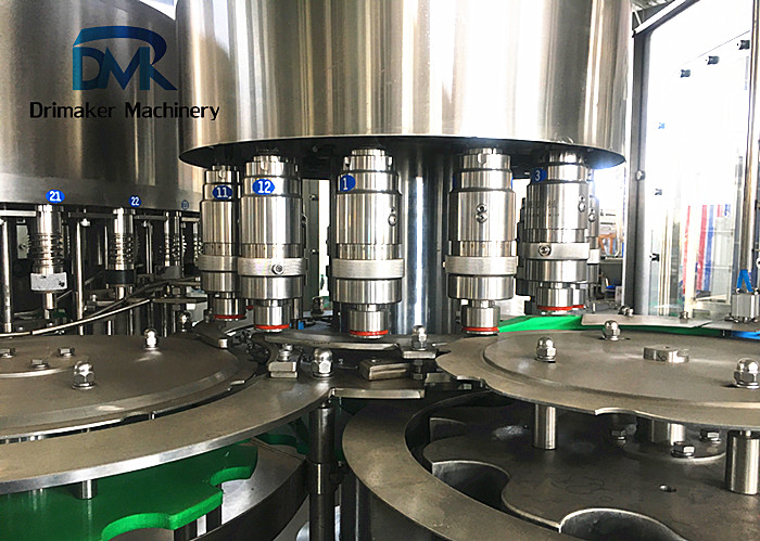 High Efficiency Automatic Bottle Filling And Capping Machine Water Bottling Line
