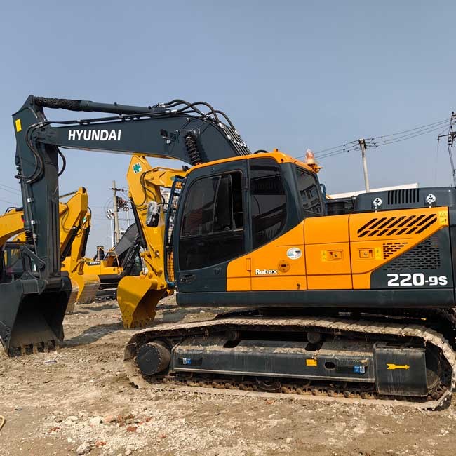 Used Hyundai Crawler Excavator R220-9s Excavator 1.0m3 Bucket Capacity For Construction