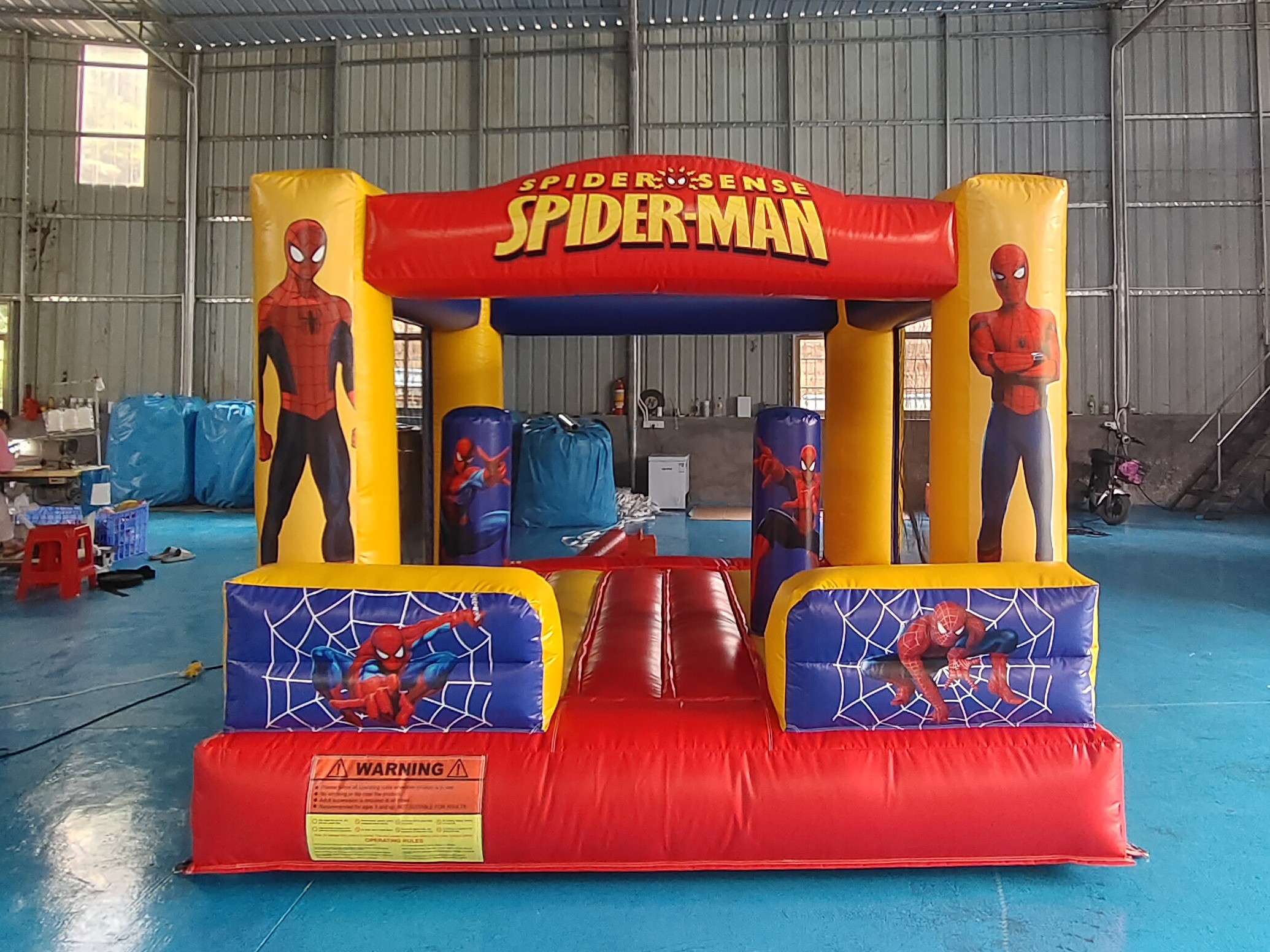 New Design Inflatable Bounce House Spiderman Hero Cartoon Inflatable Trampoline Jumping House Castle For Kids