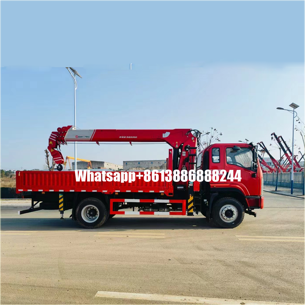 Shacman 4x2 Crane Truck With Telescopic Arm 4 Section 8 Tons Vehicle Mounted Crane