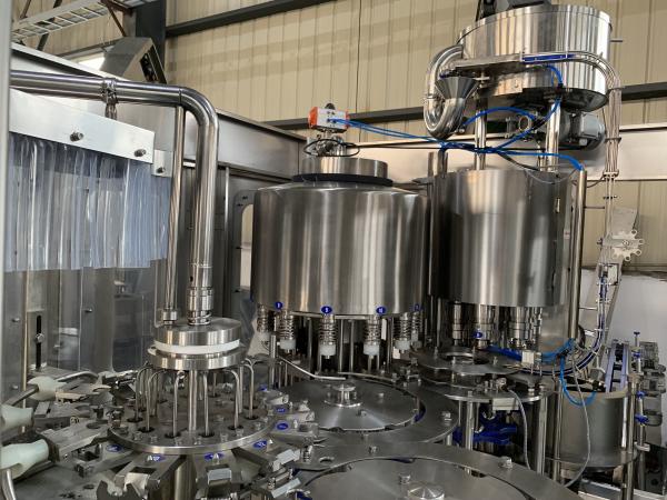 High Accuracy Water Bottling Equipment / Durable PET Bottle Filling Machine