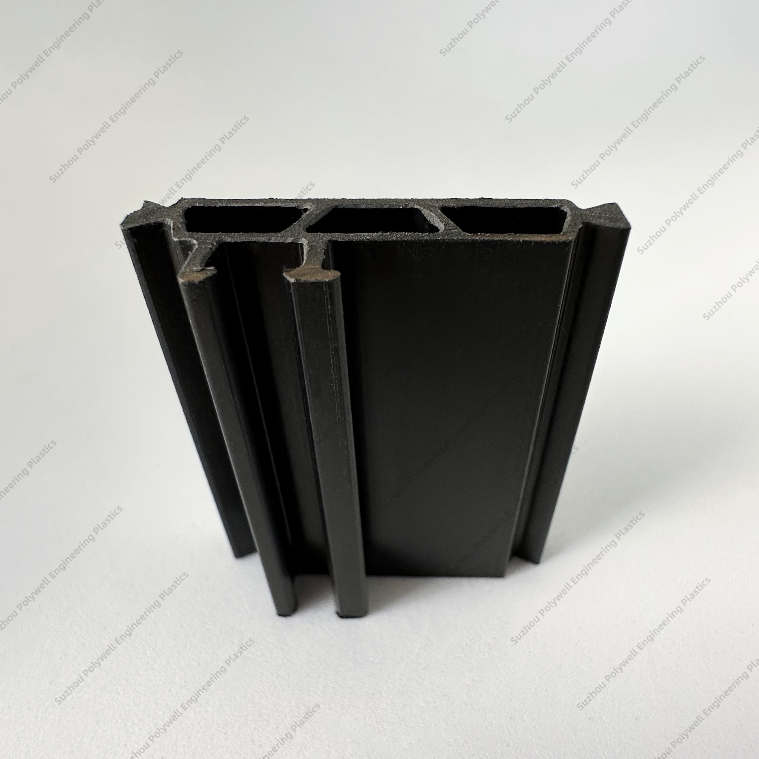 Black Customized Polyamide Nylon PA66 Plastic Granules Used To Produce Heat Breaking Strip
