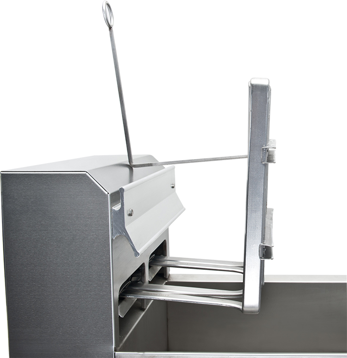 84 Liters Commercial Electric Deep Fryer 3 Oil Tank Built - in Oil Filtration System