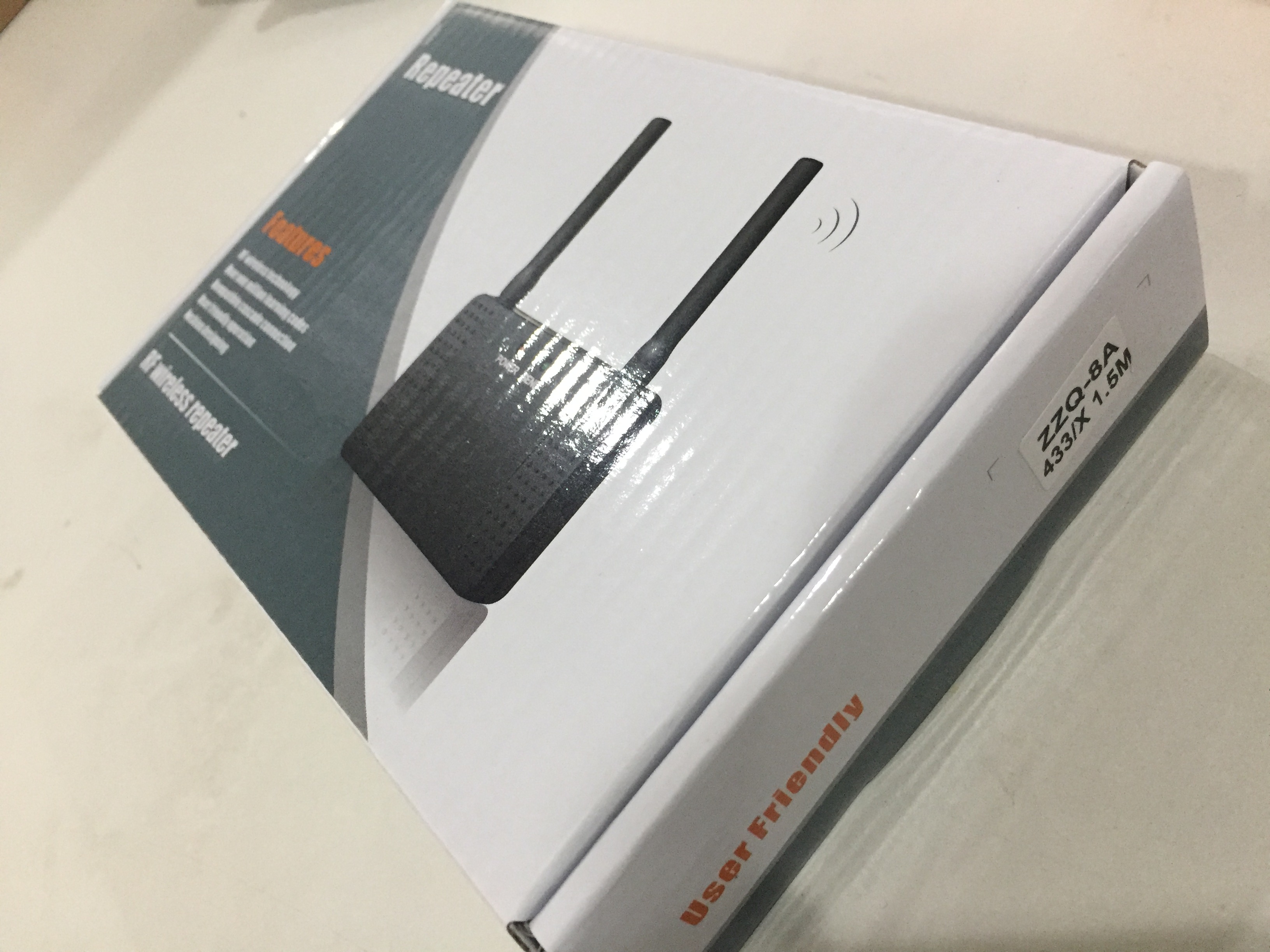 ZZQ8 315/433.92MHz DC12V -108dBm RF Wireless Signal Repeater
