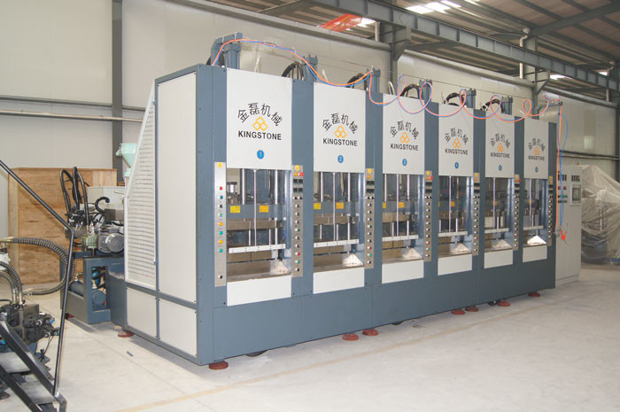 Vertical EVA Cold Resistant Snow Boot Making Machine With 2 Years Gurantee