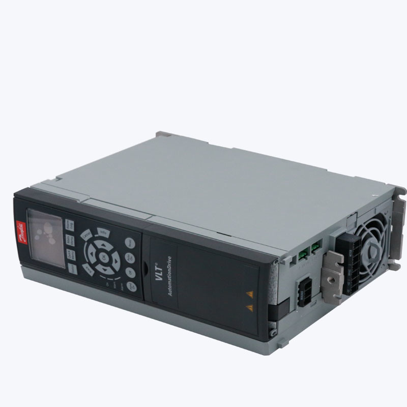 danfoss 131B0028，FC302, 0.75KW