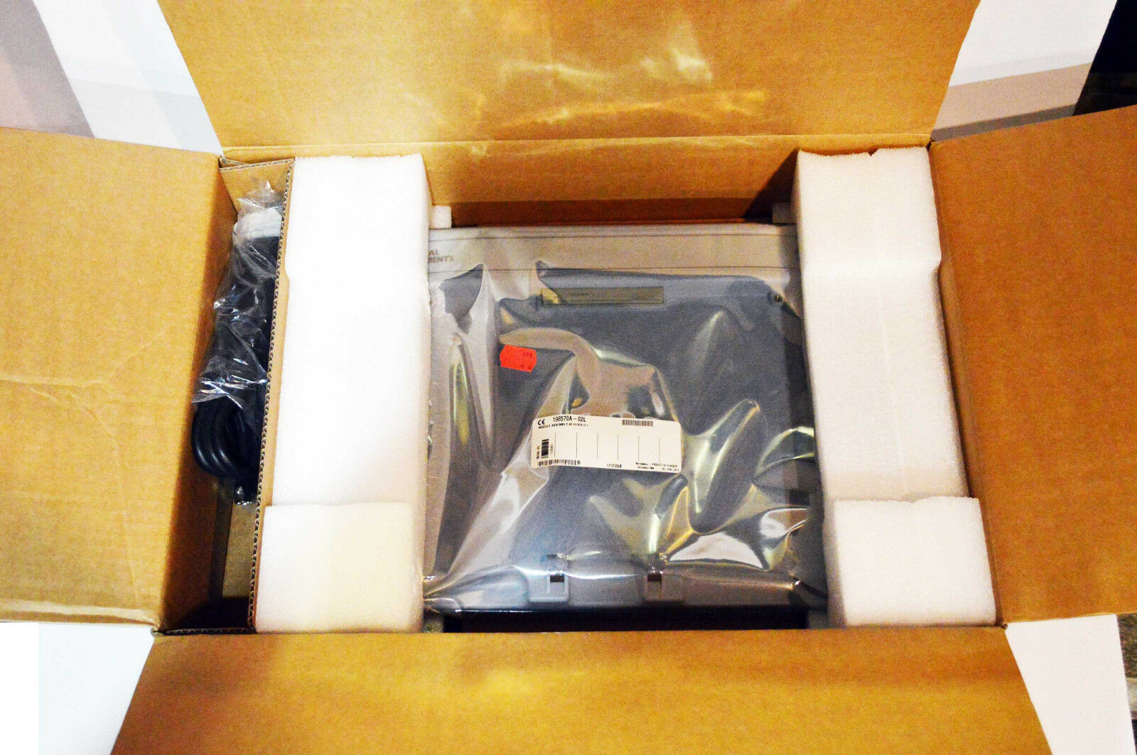 ELVIS-II+ National Instruments Workstation 16 Bits 500MA 1.2 MHz 60Ppm Max 100 MS/S Oscilloscope Option