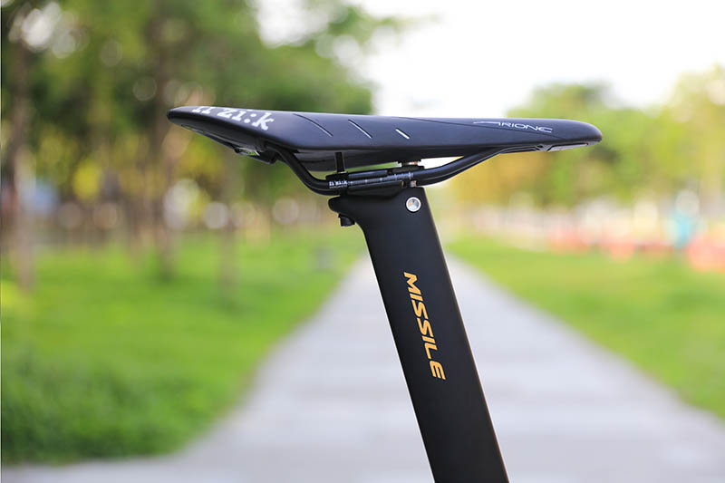 22 Speed Carbon Road Bike With 700*25C Tire And Disc Brake 31.8*420 Carbon Handlebar