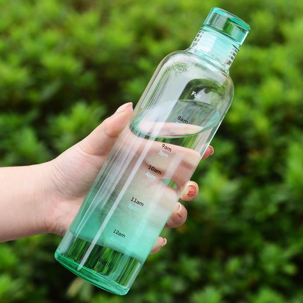 Convenient Large Capacity Sustainable Simple Time Reminder Water Bottle High