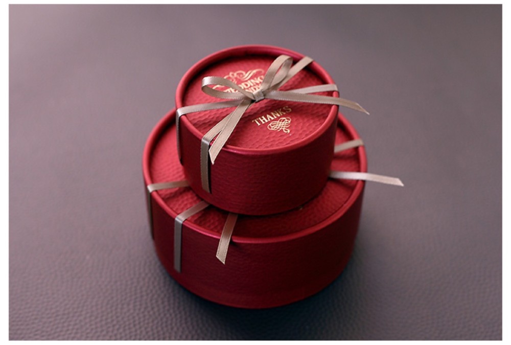 Custom Logo Recyclable Truffle Packaging Round Cardboard Chocolate Box Favors Gift For Wedding Souvenirs