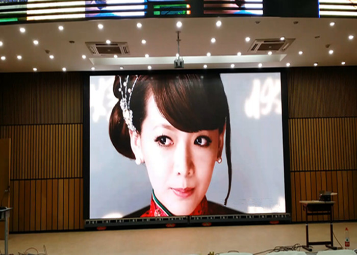 P3.91 Led Stage Display Screen 1R1G1B Pixel Configuration Module Size 250mm*250mm