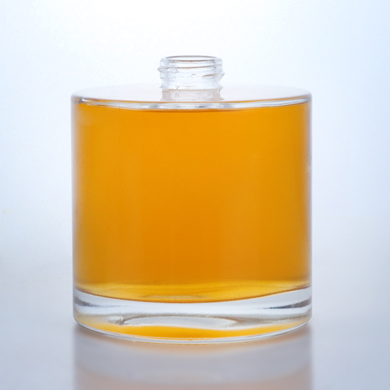 Custom Liquor Bottle for Vodka Whisky Adaptable to Different Scenarios