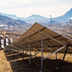 High Efficiency PV Ground Mounting Systems with Adjustable Angle Design