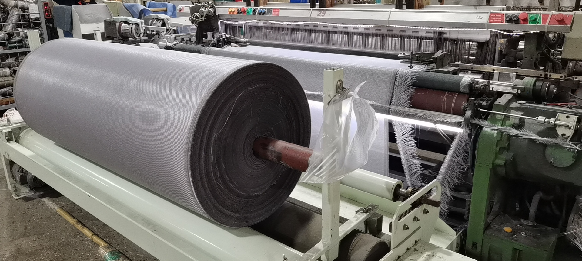 Textile Fabric Roll Winder Machine Doffing Device