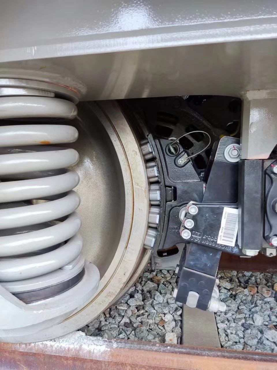 High Performance UIC Railway Brake System Powder Metallurgical Brake Shoe