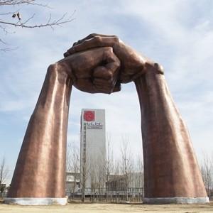 Abstract Large Bronze Statues Etiquette 30m High Hand Forged Monumental Bronze