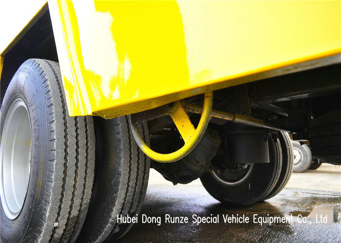 DFAC 3500L-5000L Fecal Sewage Suction Tanker Truck With Hydro Jet Plumbing