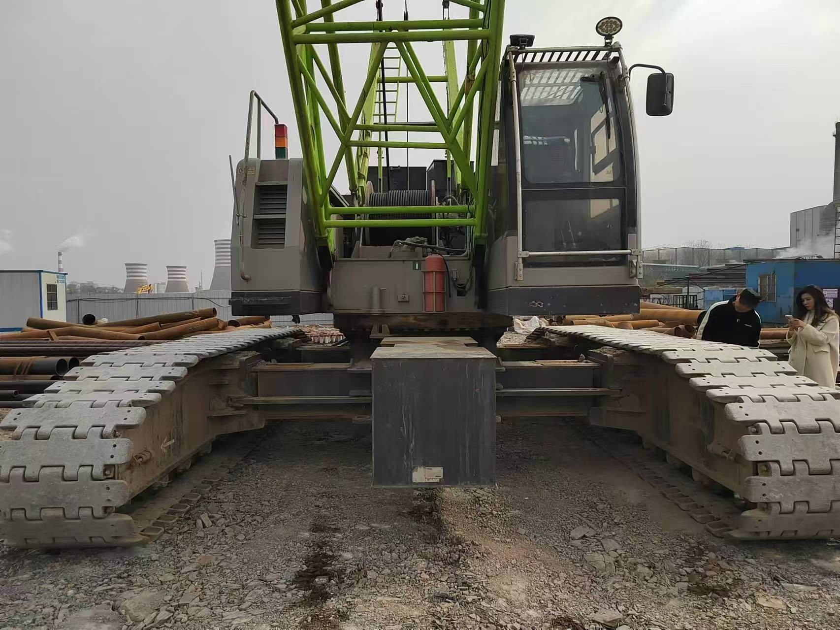 2021 ZOOMLION ZCC1000V Crawler Crane 100 Tons For Utility Road And Bridge Applications