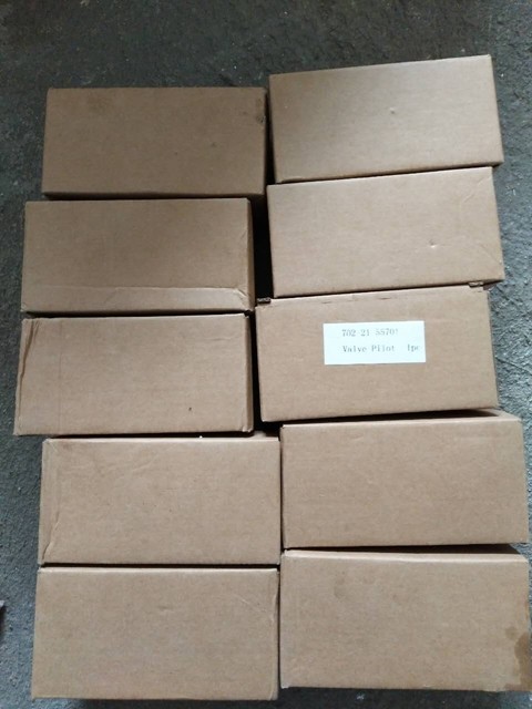 PC300-7 PC400-7 excavator solenoid valve pilot valve 702-21-55701,702-21-55600,702-21-55700