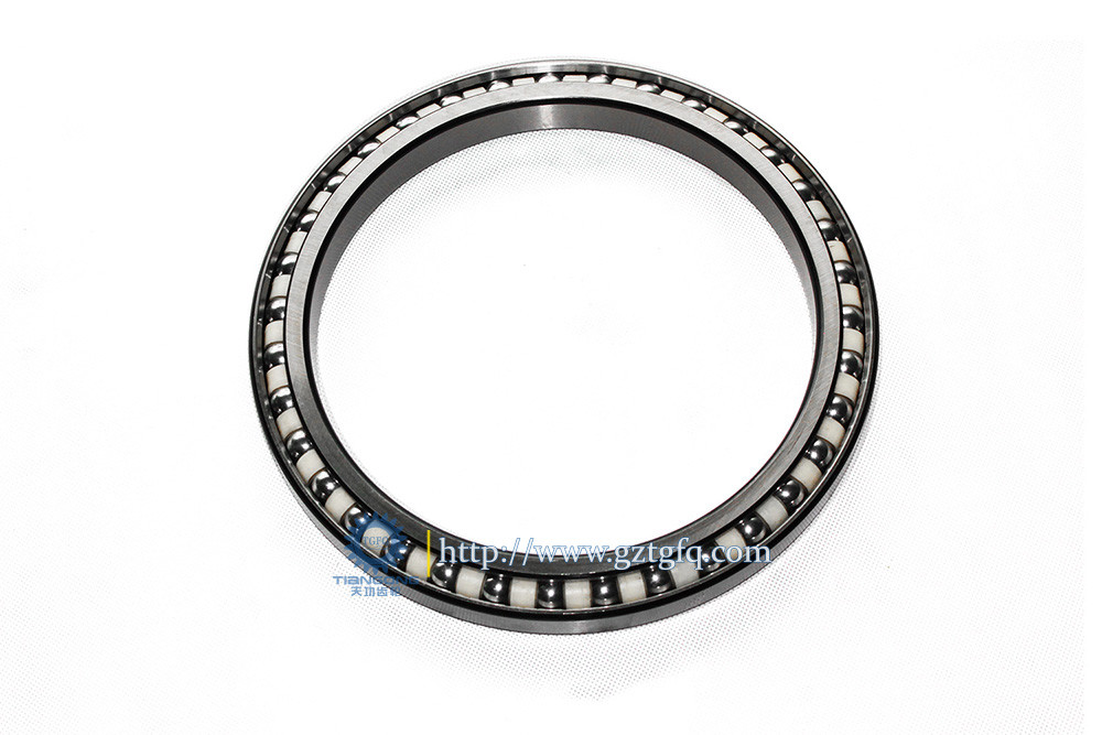 200x250x24mm Angular Contact Ball Bearing SF4007 SF4007VPX1 Excavator Walk Bearing