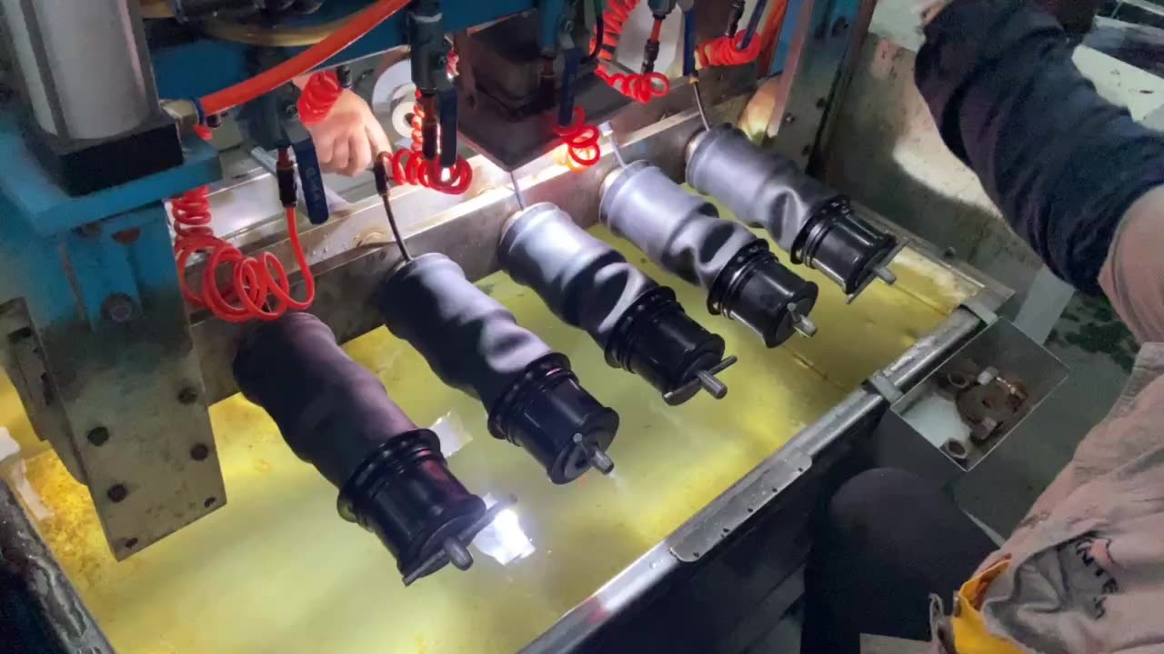 1075076 FH12 Gas Filled Spring 717269602 Rear Air Shock Absorbers VKNTECH 1S5076