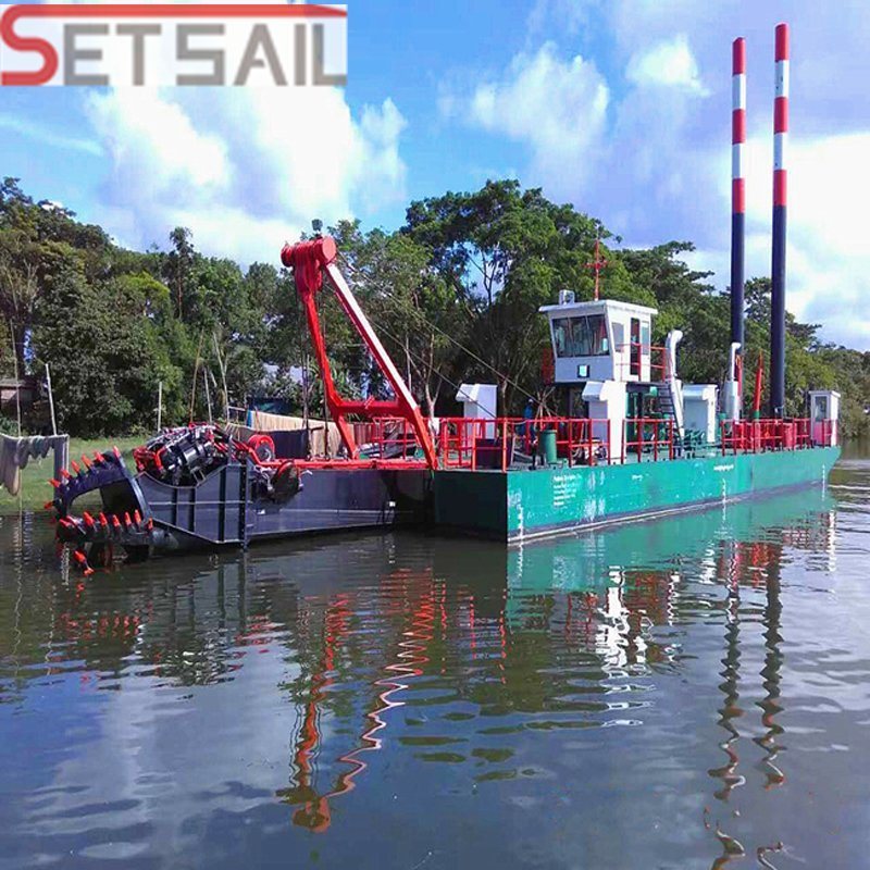 Full Hydraulic Cutter Suction Sand Dredger Use in River Lake