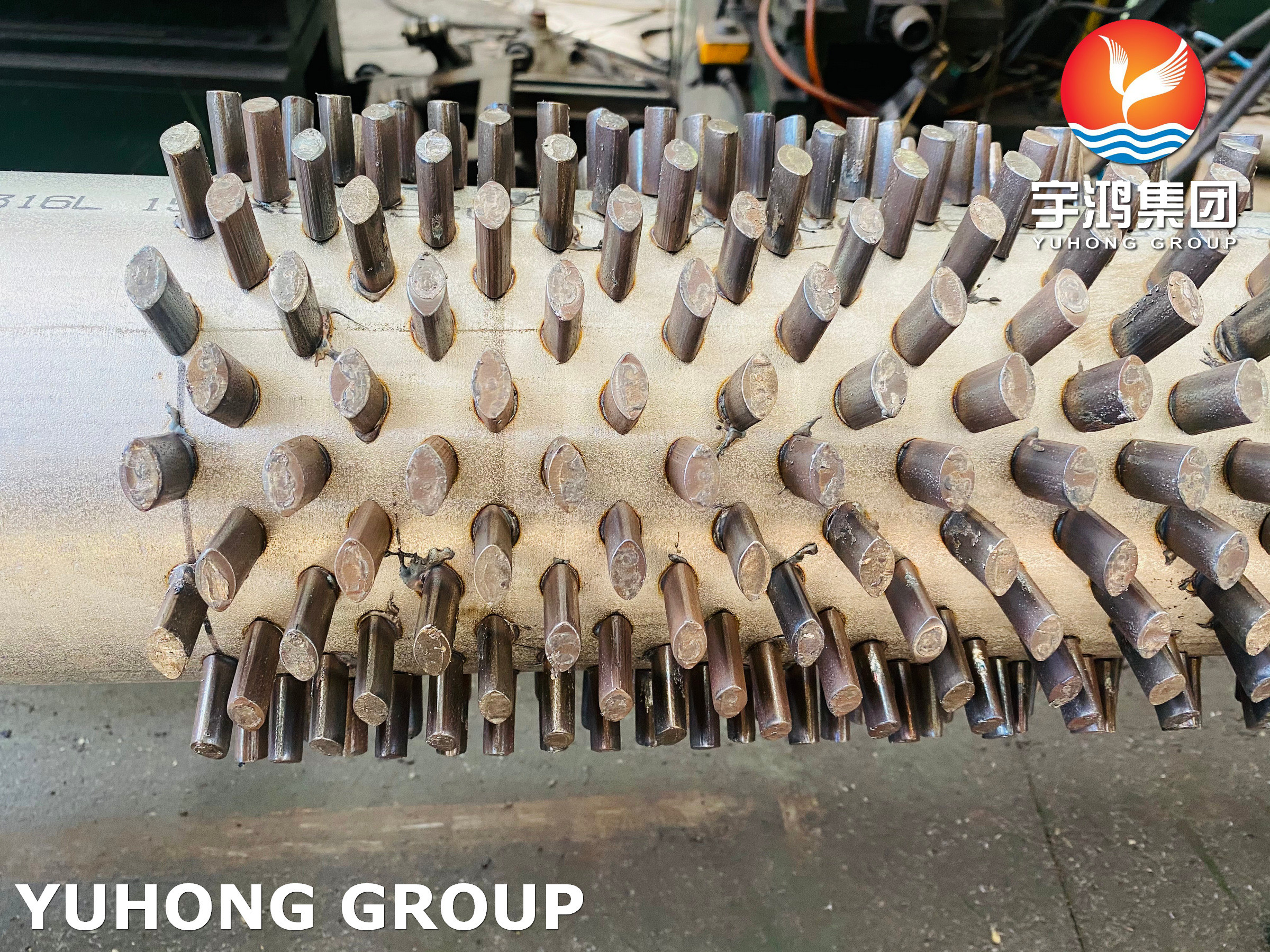 Finned Tube ASTM A335 P11 Alloy Steel Studded Pin Pipe For Heat Exchanger