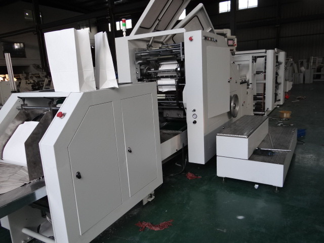 250pcs/Min Square Bottom Paper Bag Machine 295-640mm