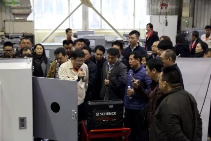 CAK80135 CNC Lathe Machines High Torque Metal Processing Machine