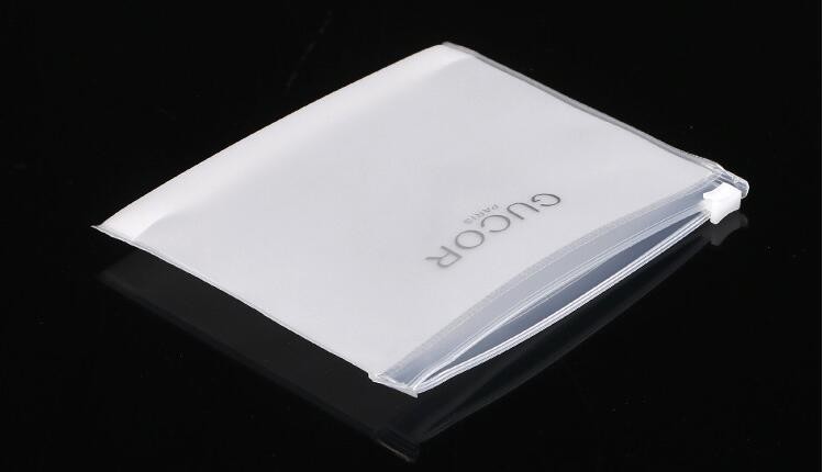 Plastic Bag OEM Custom PVC Loop Handle Image Printed Plastic Shopping Bag,Promotional Clear Waterproof Plastic Cosmetic