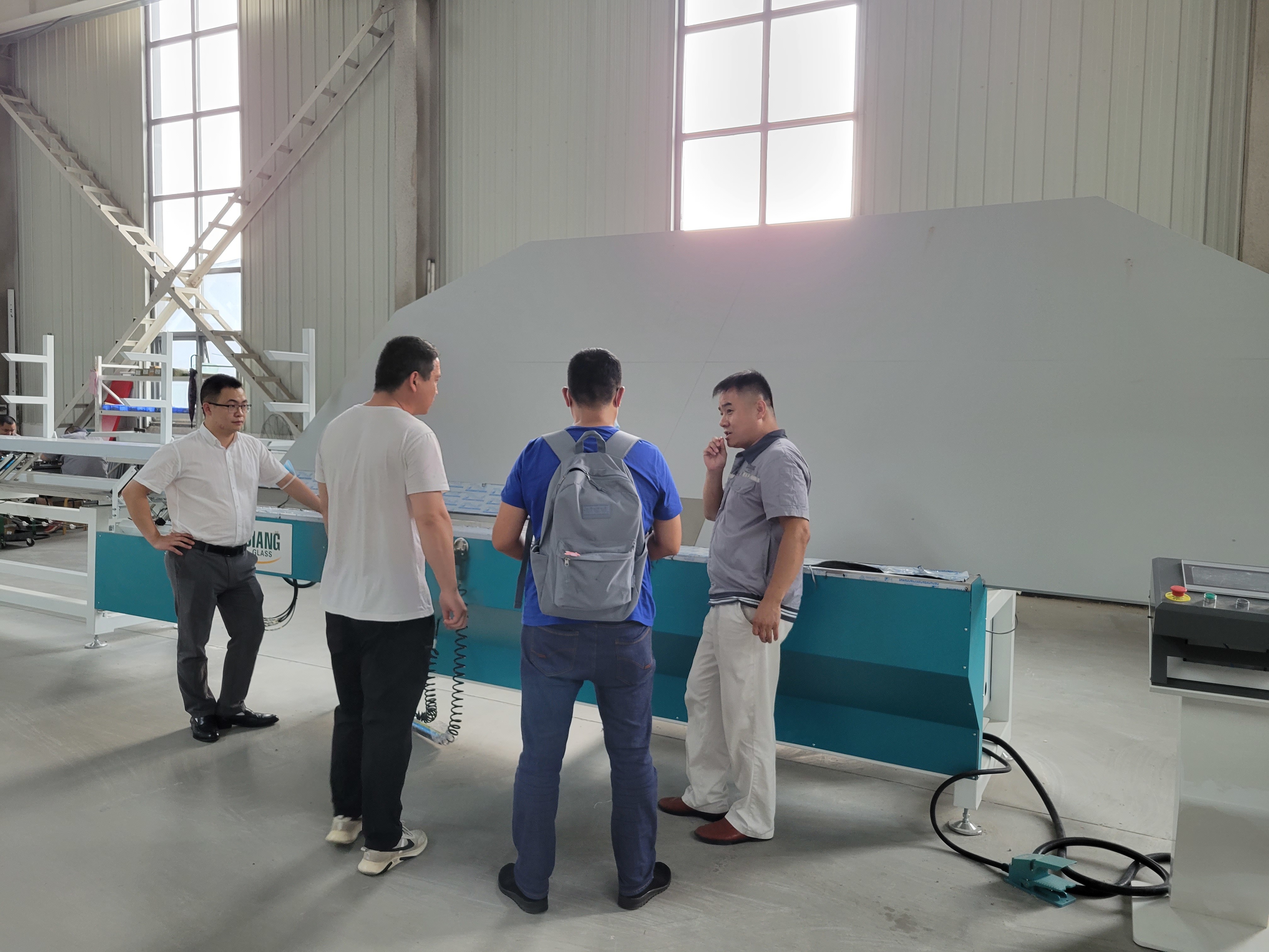 Inflatable Insulating Glass Processing Machine Automatic Double Glazing Equipment