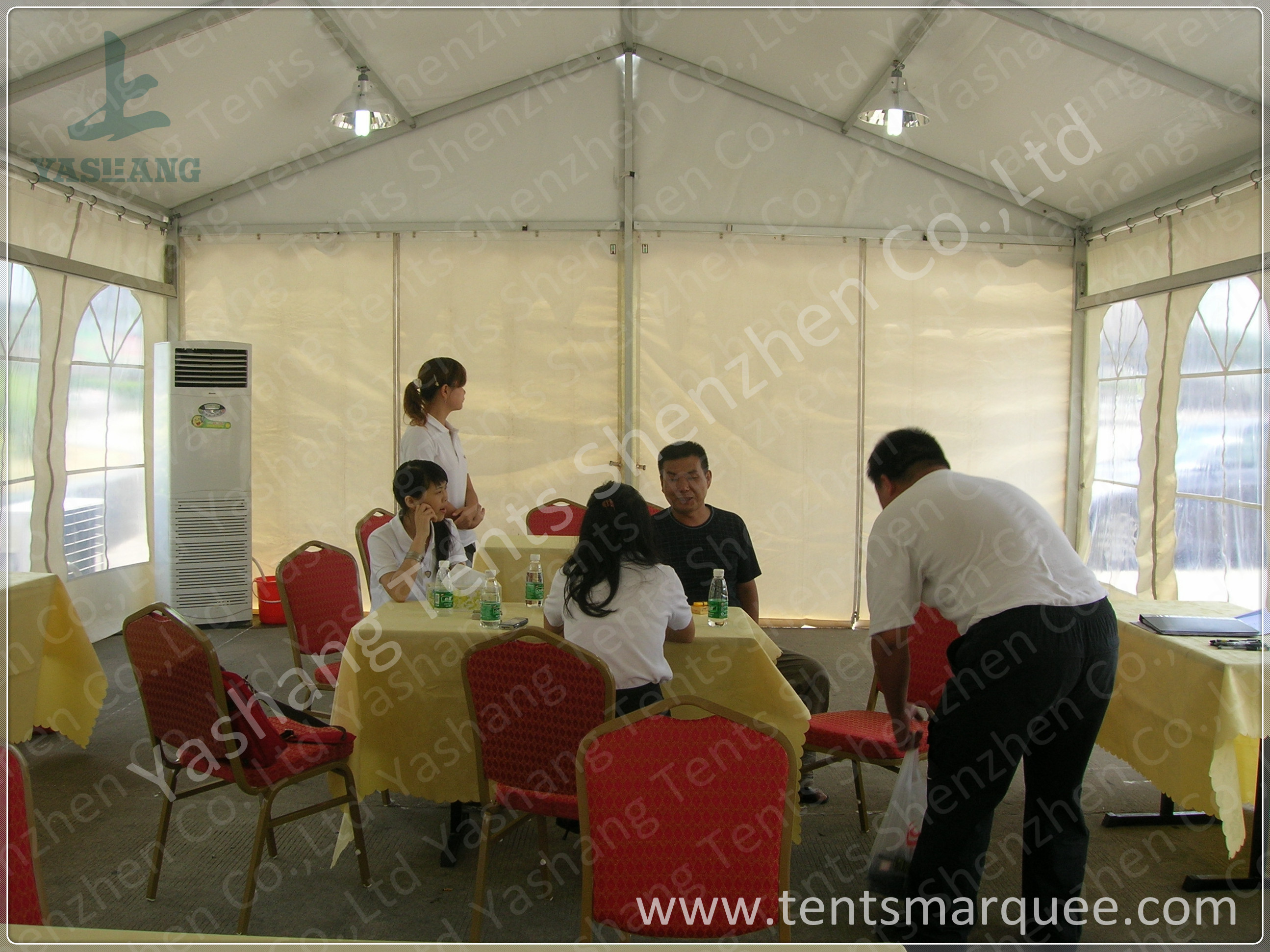 Small Out side White Fabric Aluminum Frame Event Tent for Driving Activities
