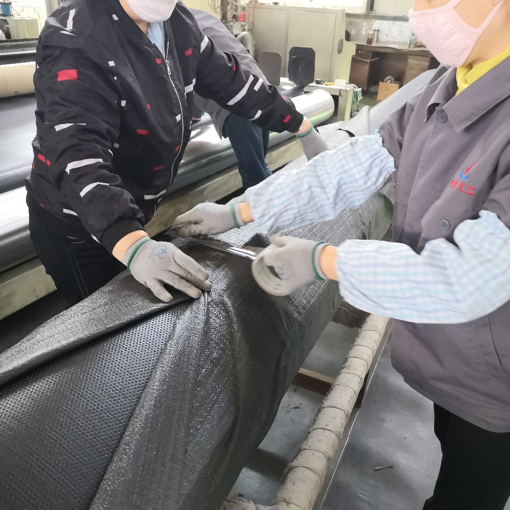 Environmental Engineering Geotextile Cloth in Milky White for Enhanced Performance