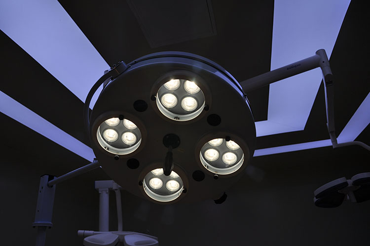 Operation Lamp Medical Device Equipment Portable Shadowless Surgical Light